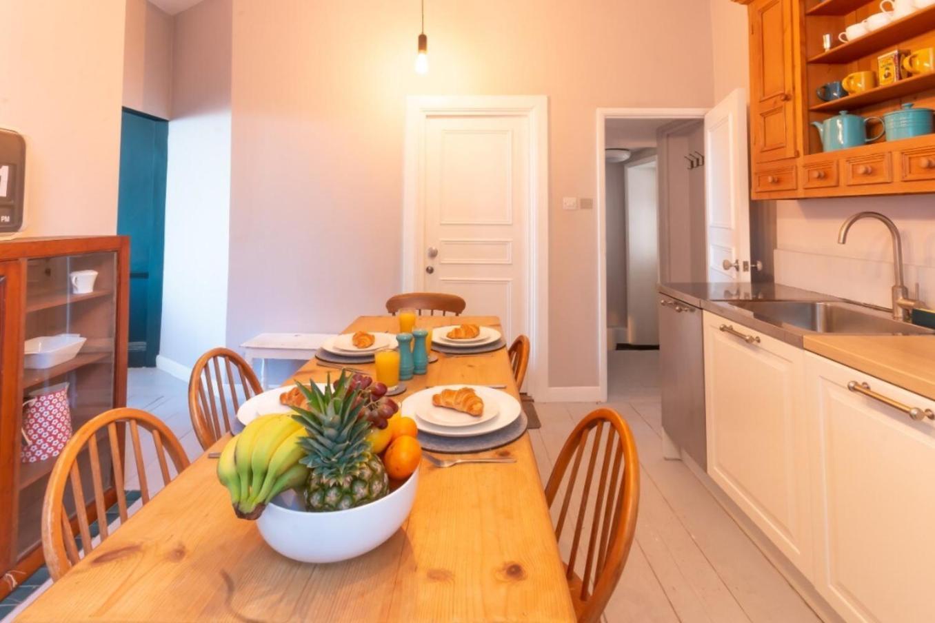 רמסגייט Victorian Apartment With Sea Views By Adliv Host מראה חיצוני תמונה